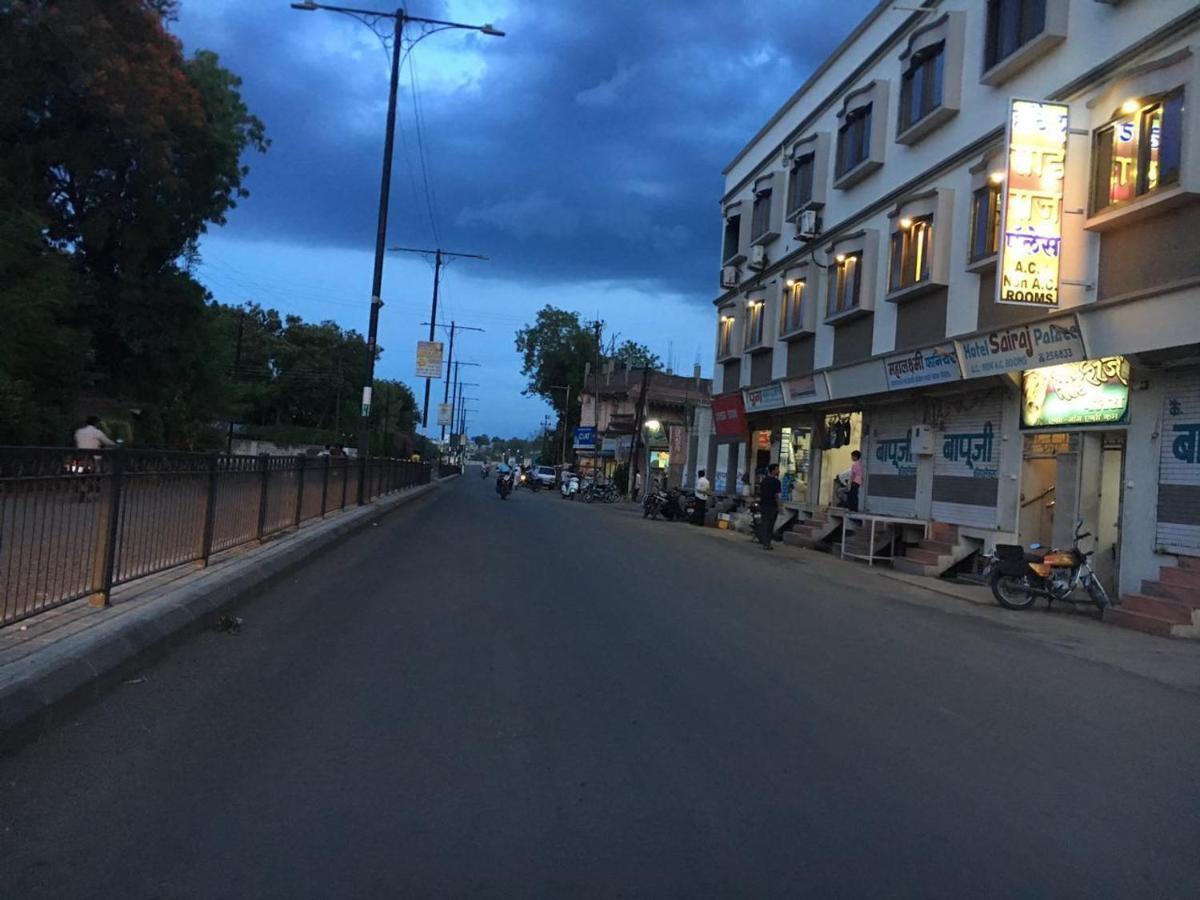 Hotel Sairaj Palace Shirpur Exterior photo
